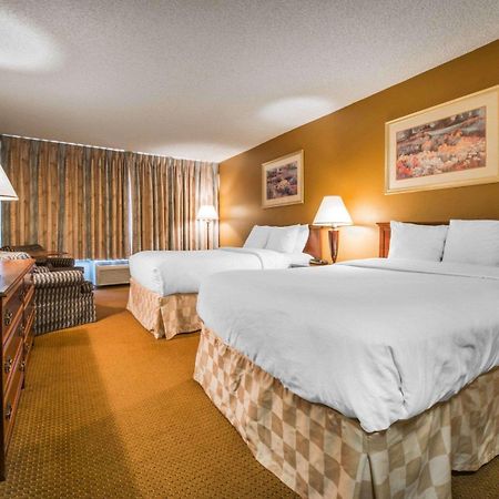 Clarion Inn And Events Center Pueblo North Εξωτερικό φωτογραφία