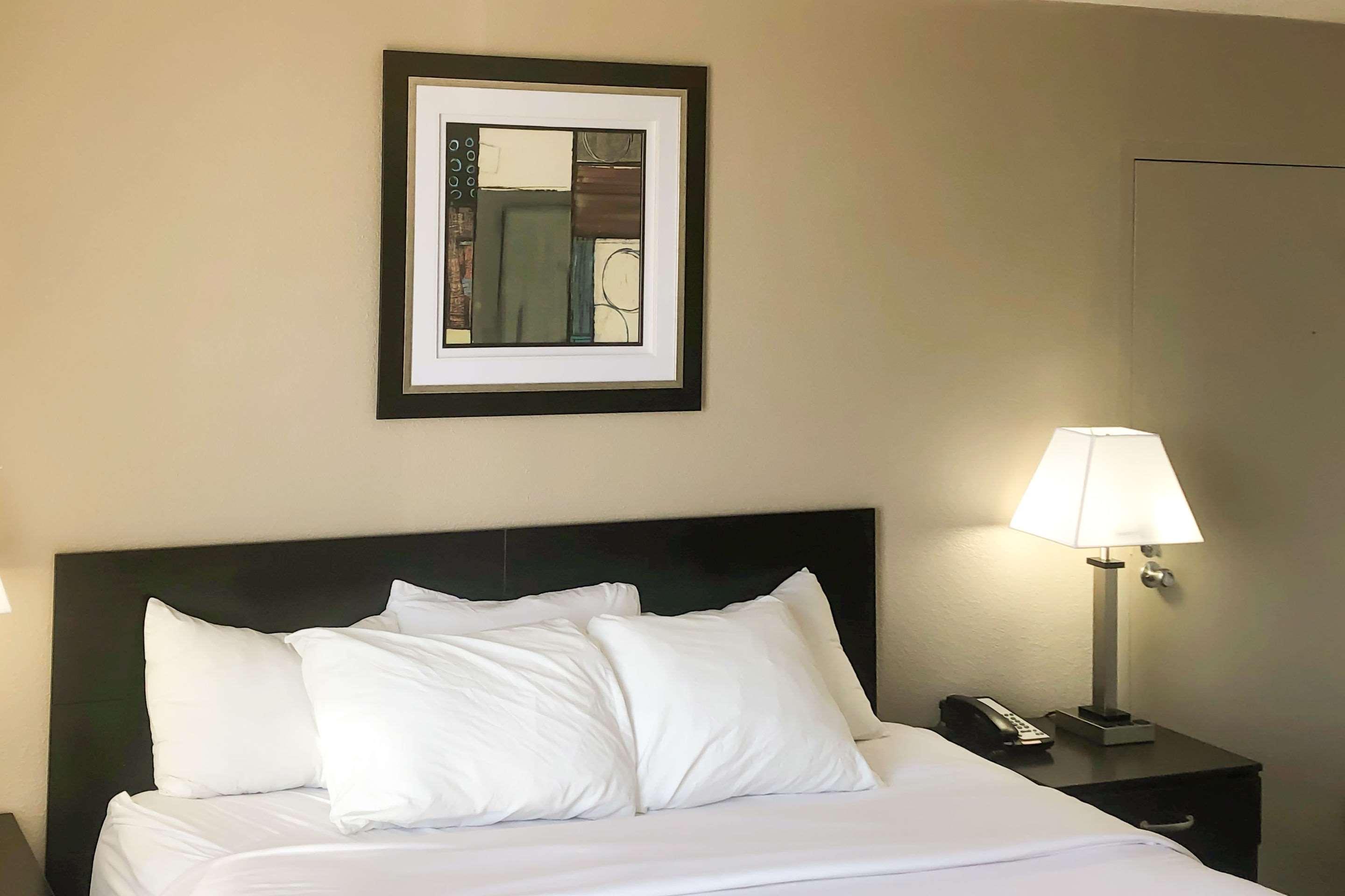 Clarion Inn And Events Center Pueblo North Εξωτερικό φωτογραφία