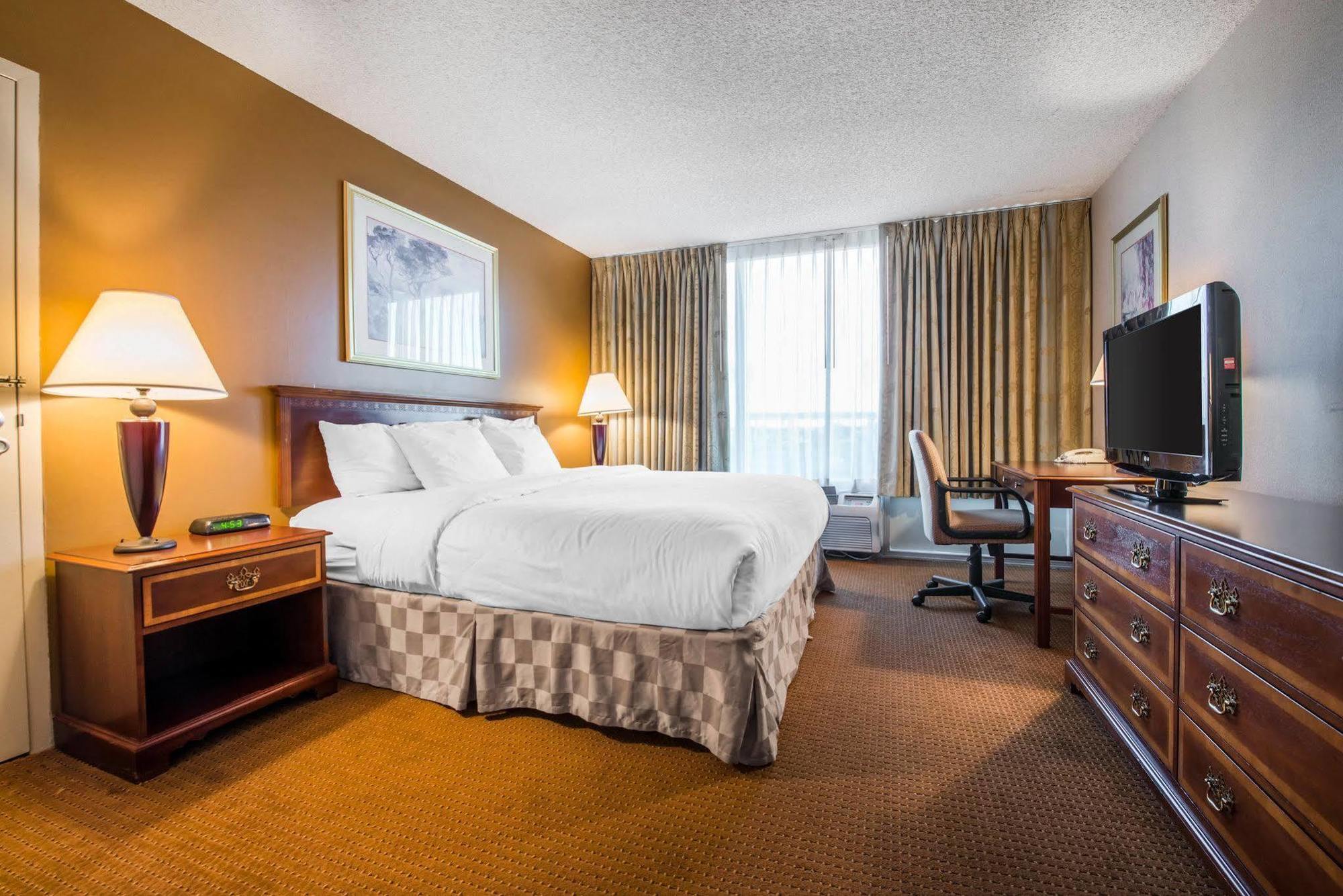 Clarion Inn And Events Center Pueblo North Εξωτερικό φωτογραφία