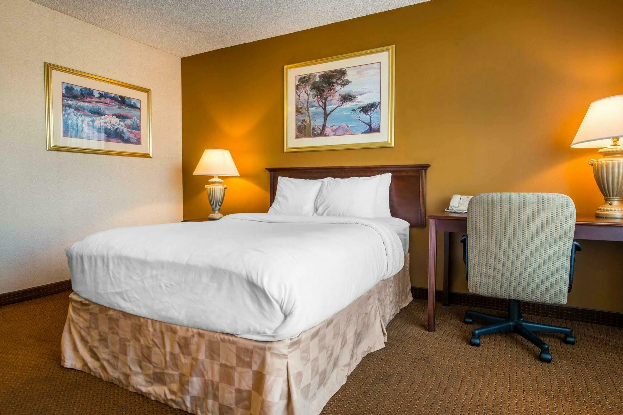 Clarion Inn And Events Center Pueblo North Εξωτερικό φωτογραφία